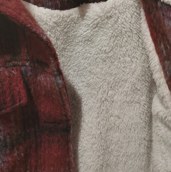 Plaid Shacket Jacket - Picture 4 of 6